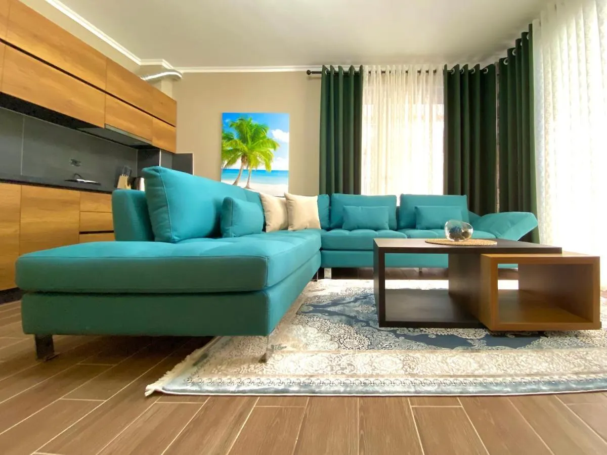 فلورا Eka Luxury Apartments 0*,