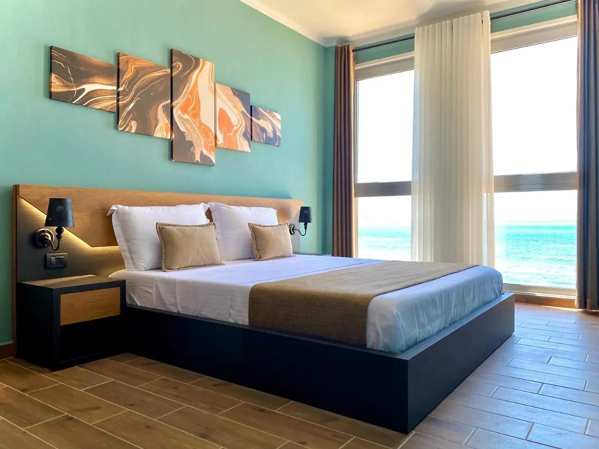 فلورا Eka Luxury Apartments
