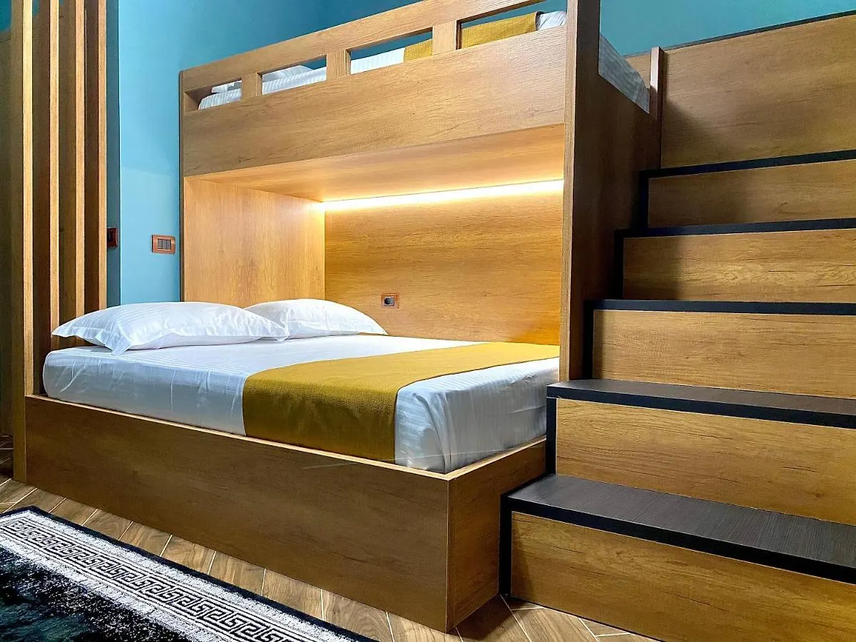 فلورا Eka Luxury Apartments 0*,  ألبانيا