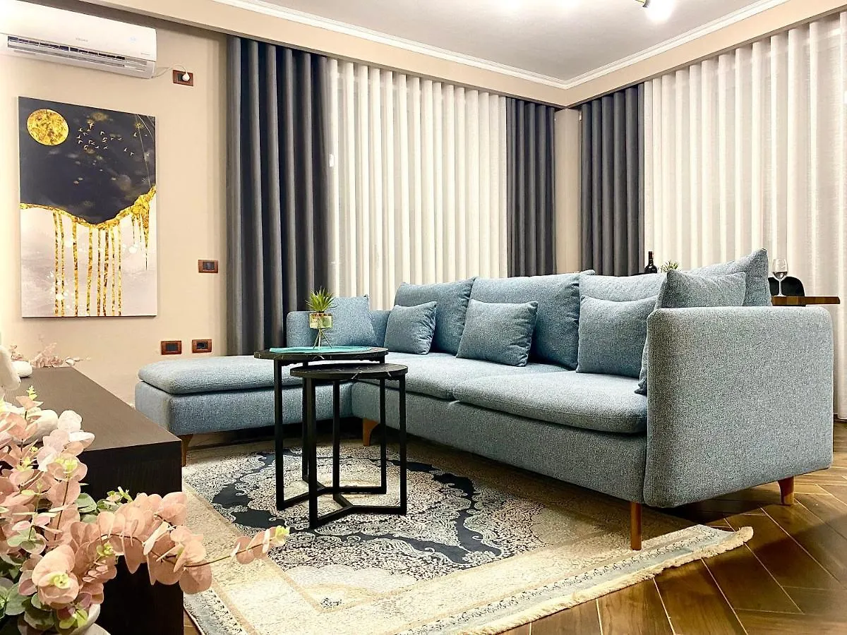 فلورا Eka Luxury Apartments 0*,  ألبانيا